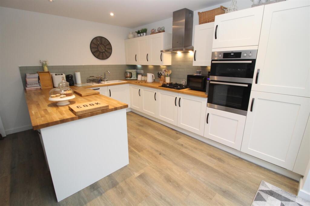 Kitchen/Dining/Family Room