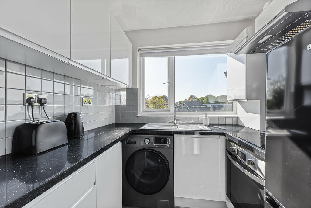 Kitchen (3)
