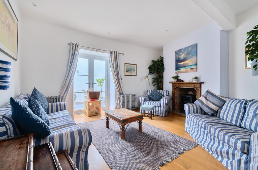 1298997-15-684862...