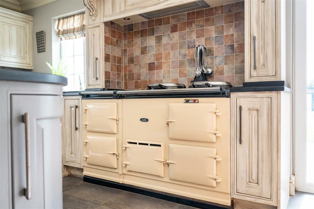 LIVING - DINING KITCHEN