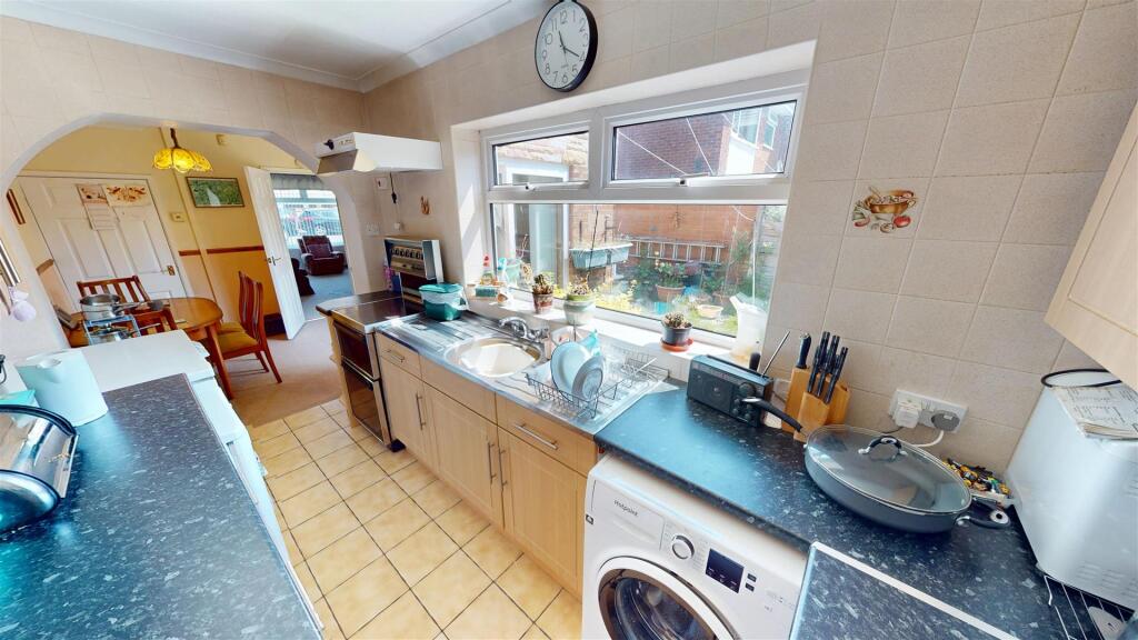 Mayfield Avenue Kitchen