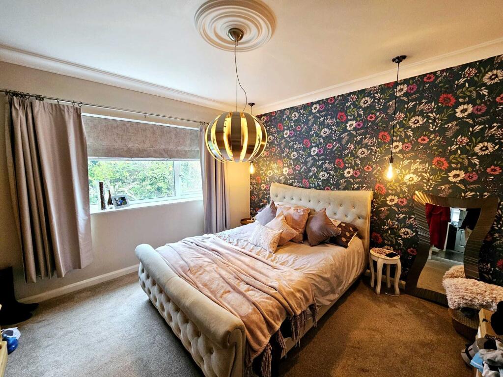 dbb30c3f-8a3c-48f0-9f2b-644020fb98d2