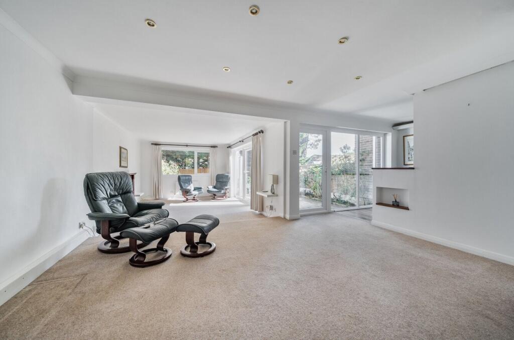 1360065-13-68dbe2...