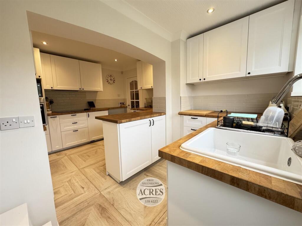 IMG_8534 (Large).jpg