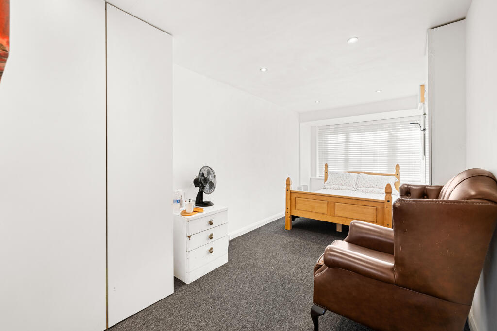 Image21.jpg