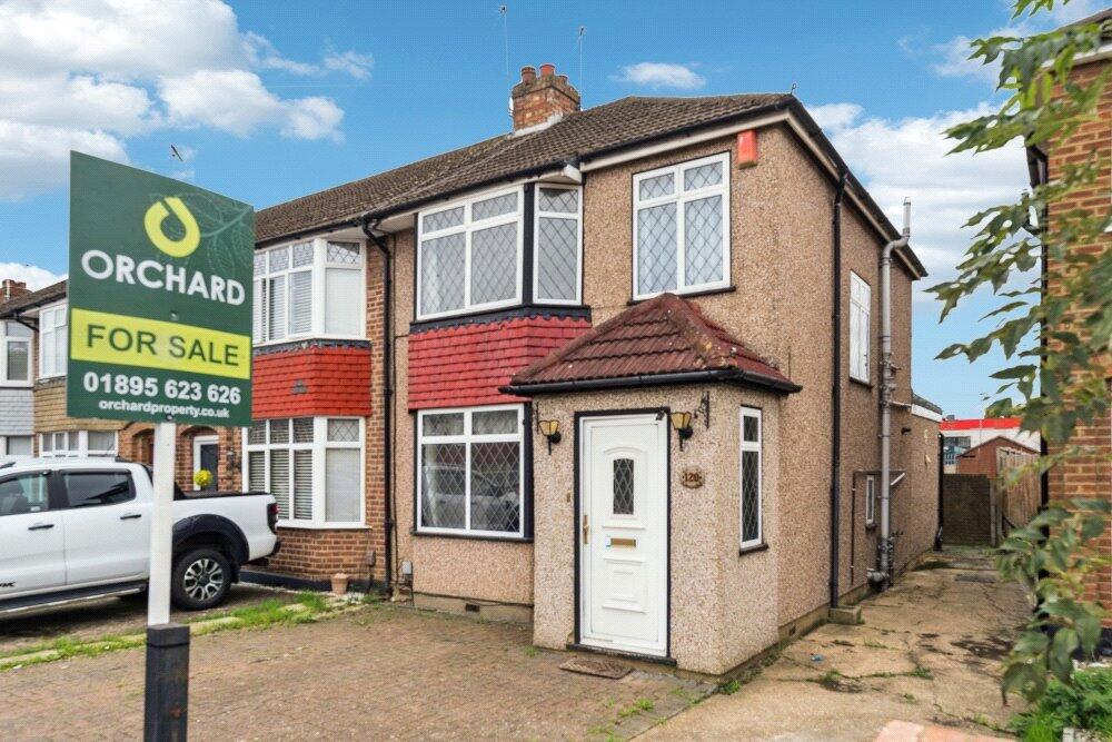 Sutton Court Road, Hillingdon, UB10