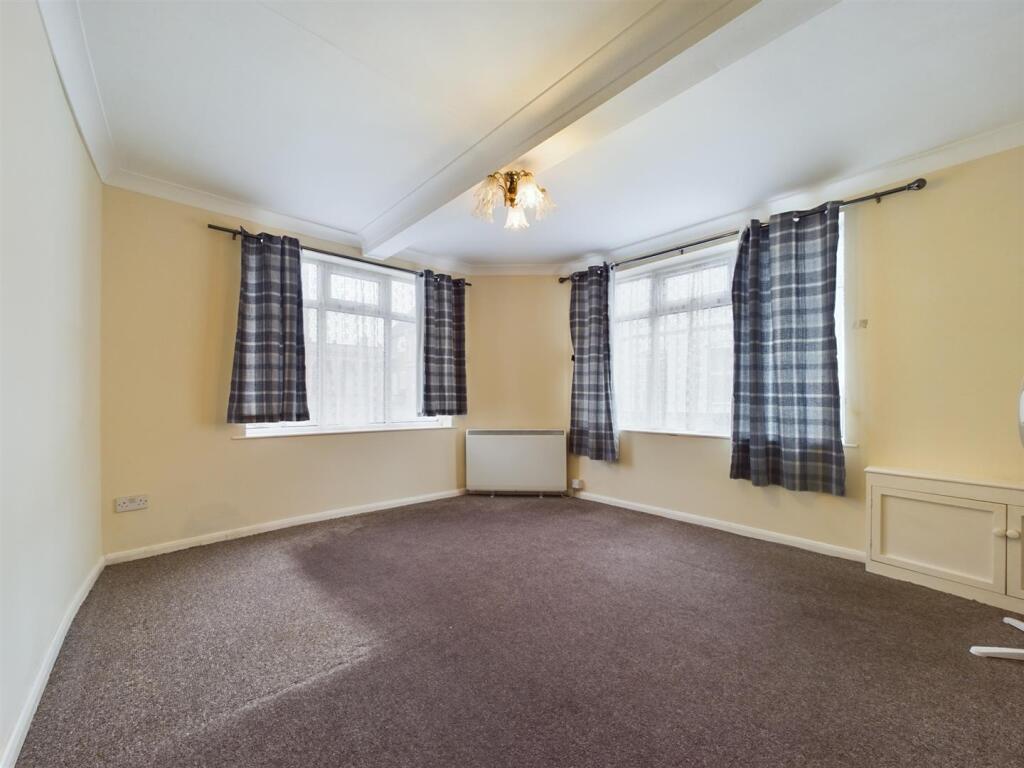 25 Trinity Street Photos (16).jpg