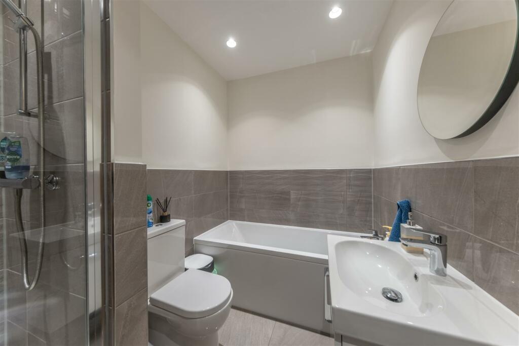 12 Lock View-031.jpg