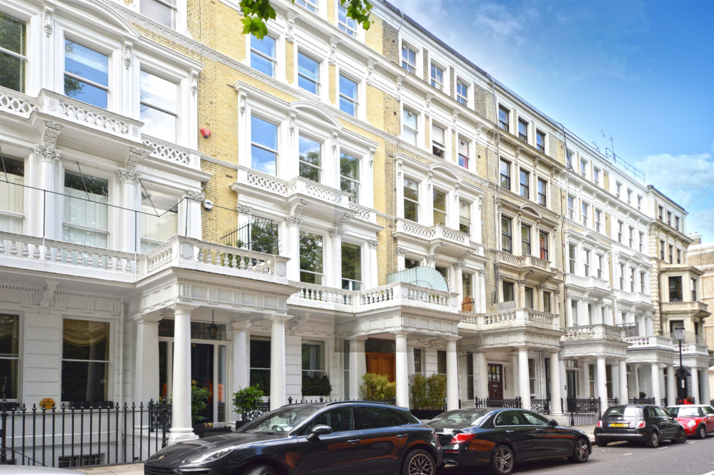 Courtfield Gardens,  London, SW5
