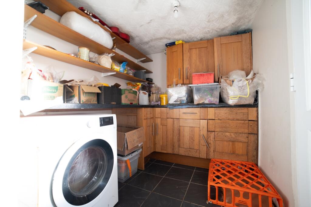 Call 02920 454555 to secure your viewing_7