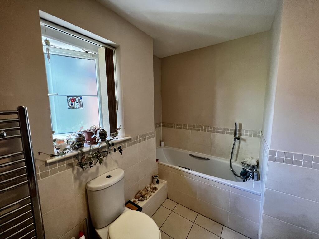 Bathroom Alt.JPG