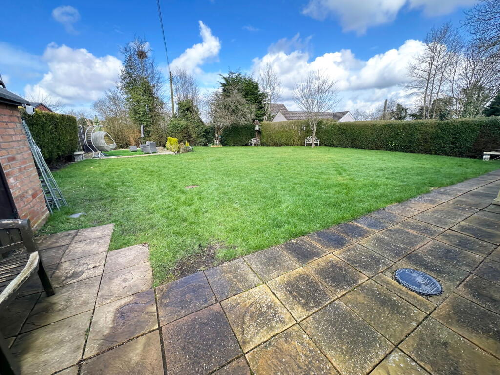 Packhorse Lane, Nr Wythall, B38 0DN