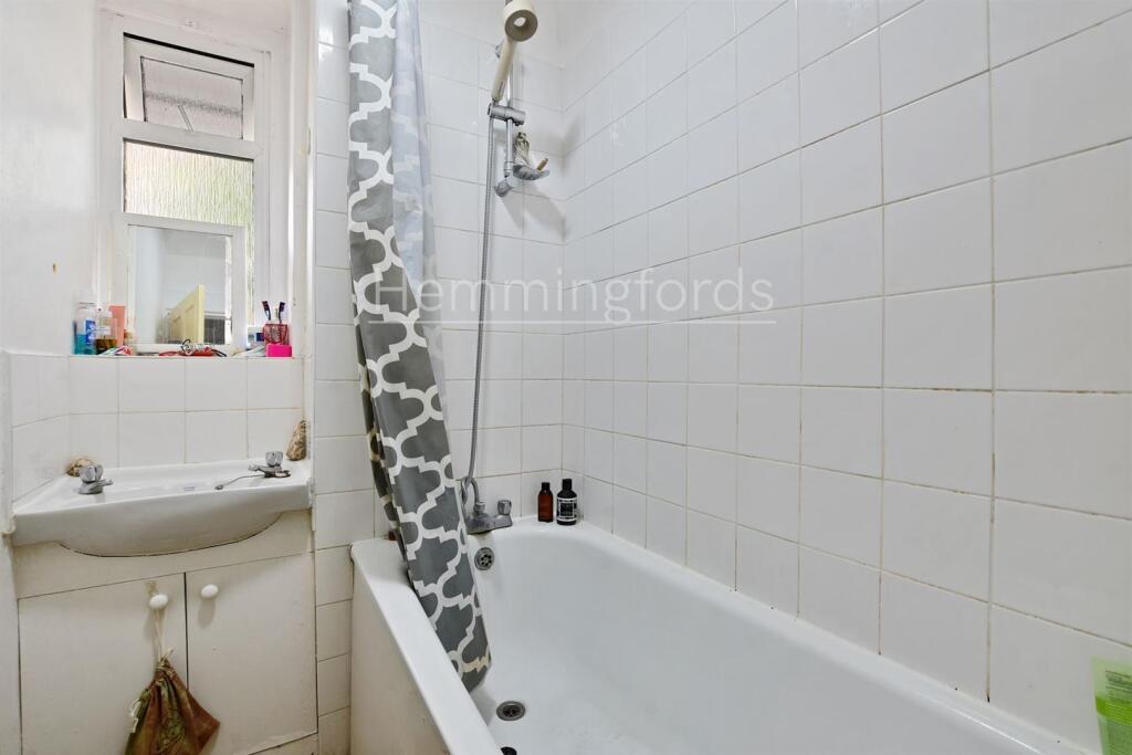 06-3606GCHMF - 26 Samford House - Kitchen - Origin