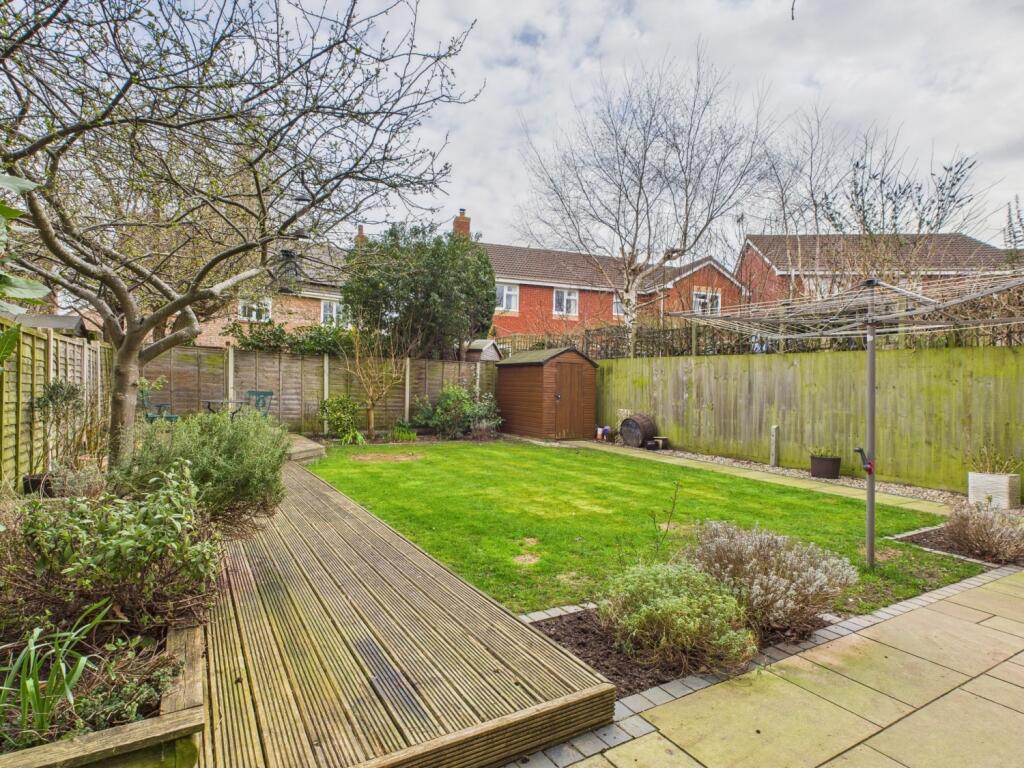 CAM03062G0-PR0130-STILL003