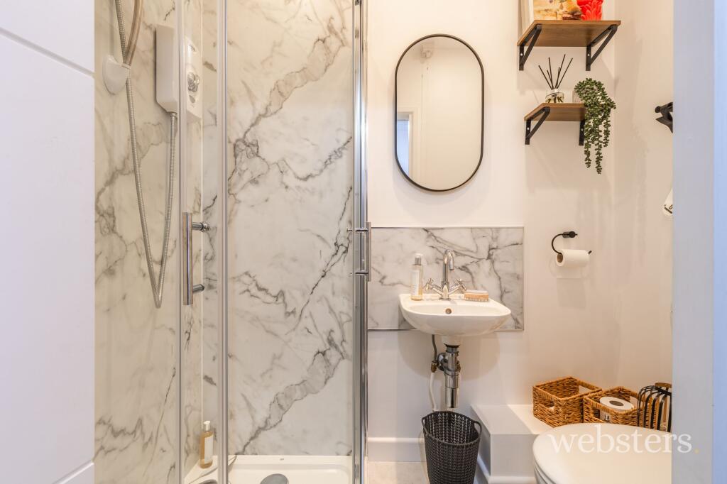 Ensuite