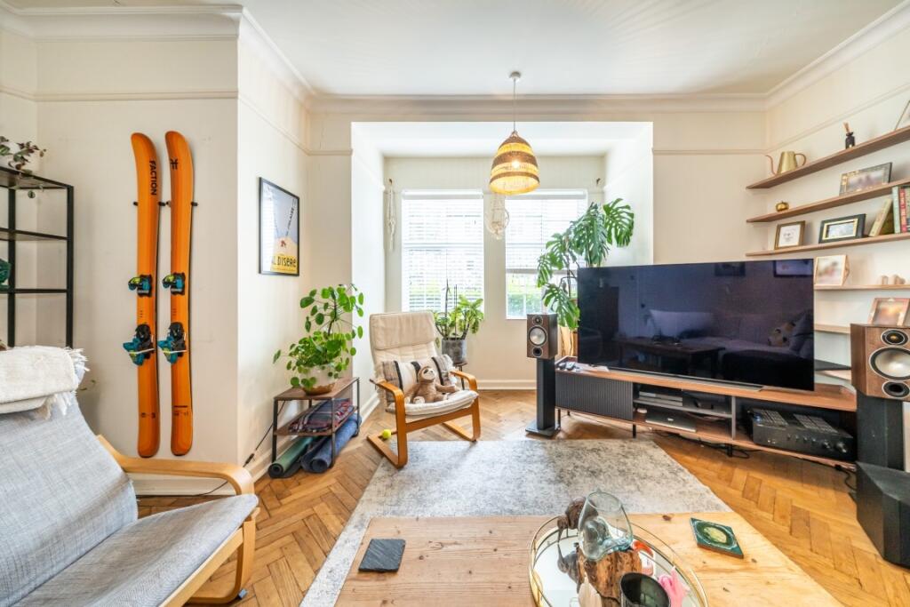 Flat-30-Park-Hill...