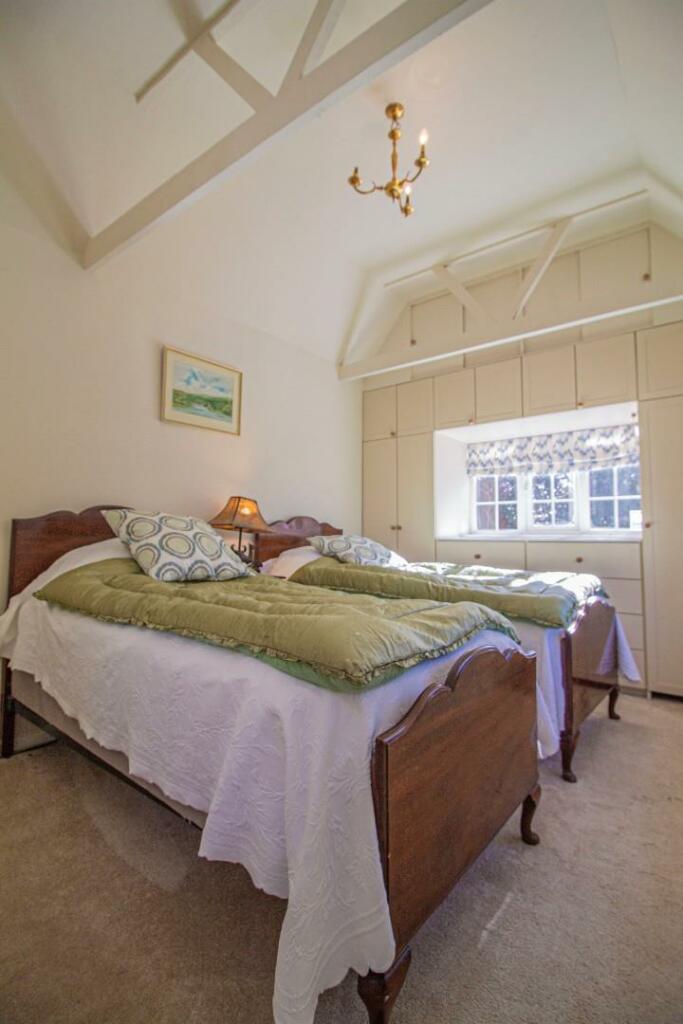 Potash Farmhouse Cottage [Bedroom Two] 02.jpg