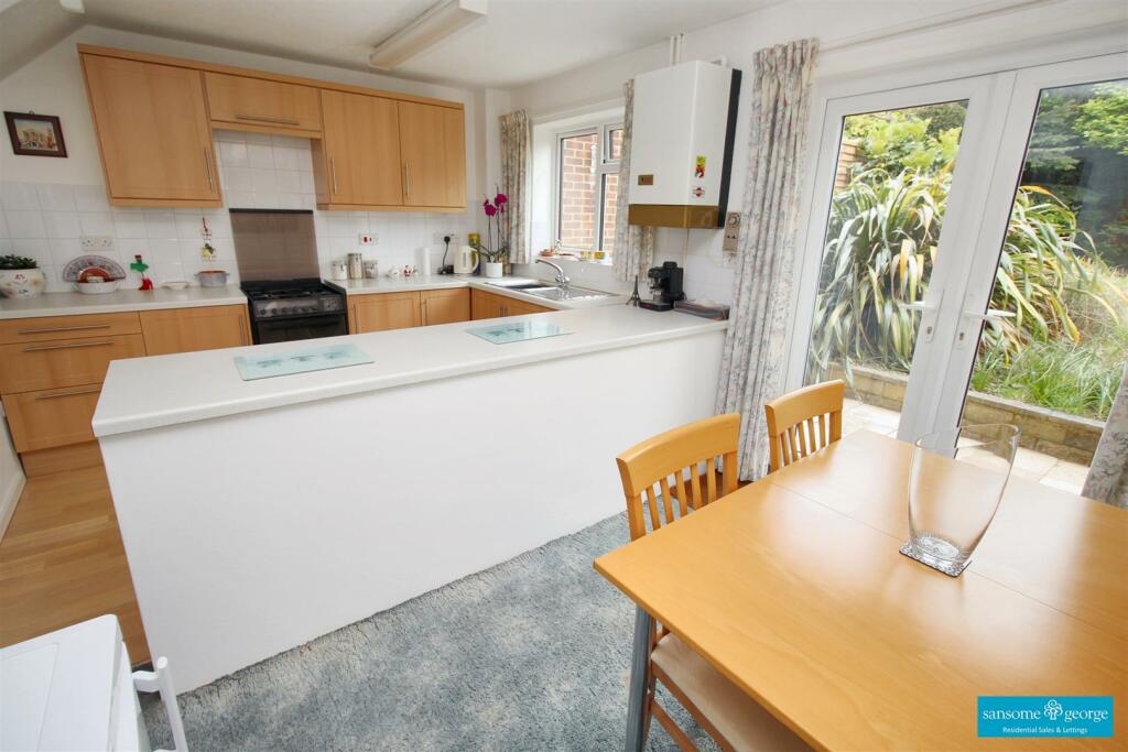 Kitchen 1
