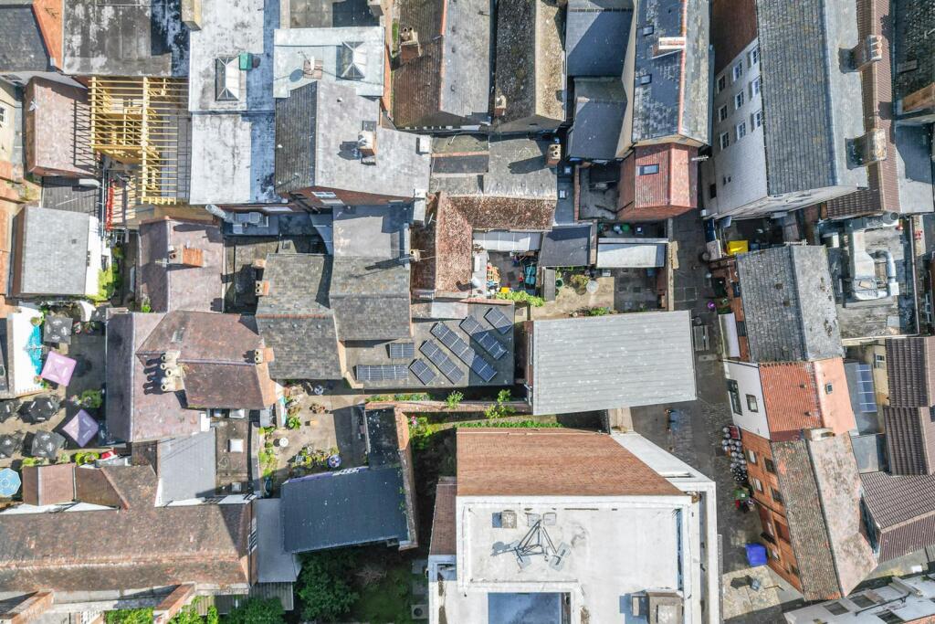 Flat 1, 2A Bull Lane, Westgate Street, Gloucester 