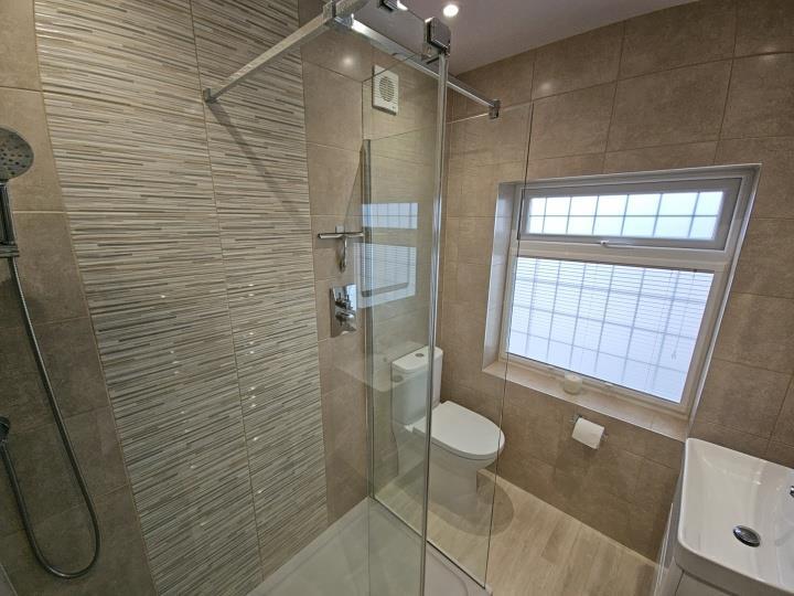 Shower Room/WC