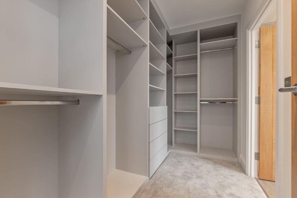 Walk in Wardrobe