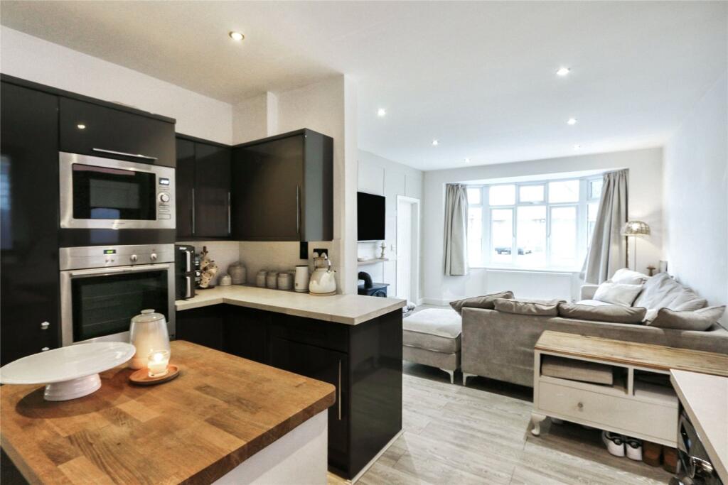 Kitchen/Lounge