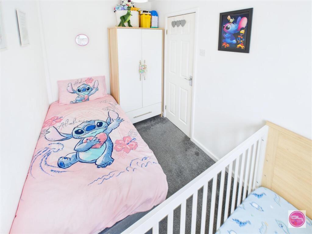 Cedar Road, Castle Gresley (14).jpg