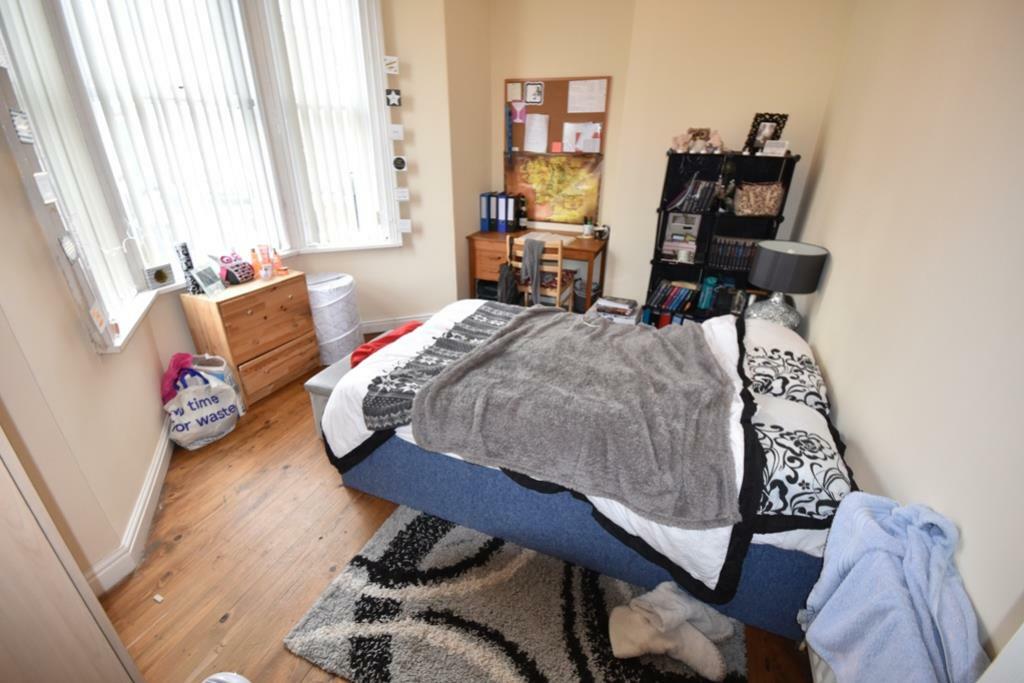 52 forsyth road8