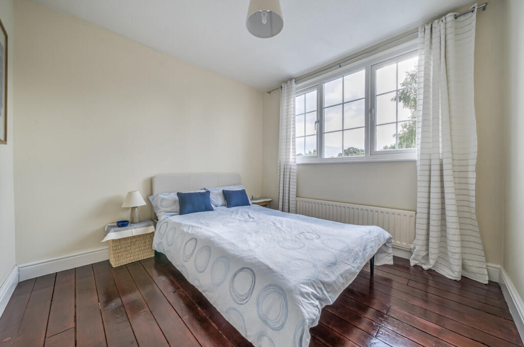 1353918-8-68c1411...