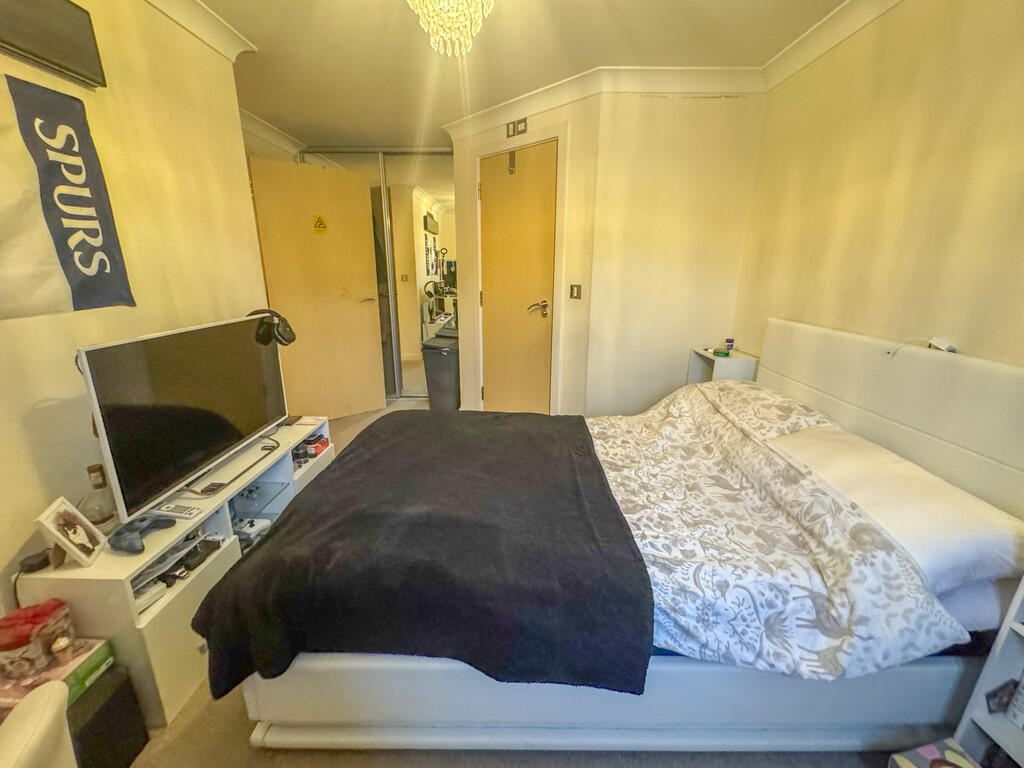 bed 1 1