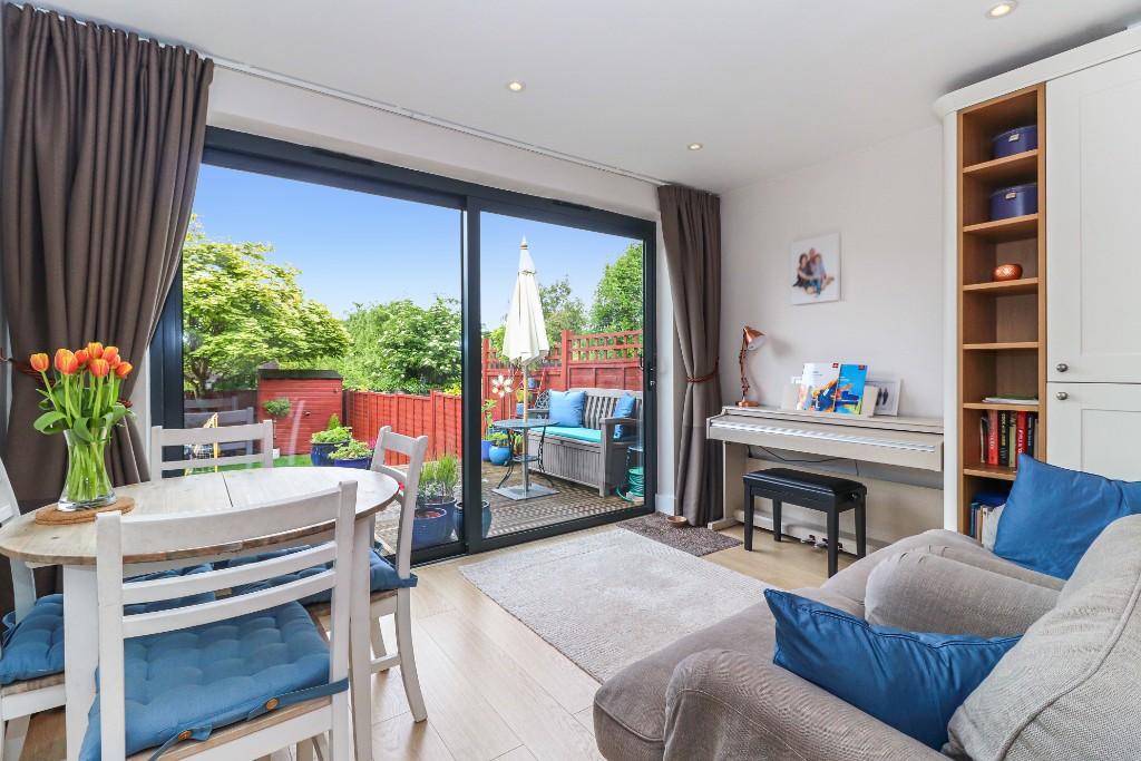 Garden room