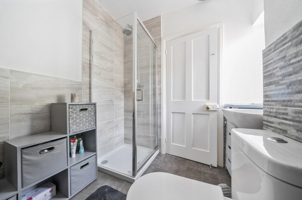 1336671-11-6899bd...