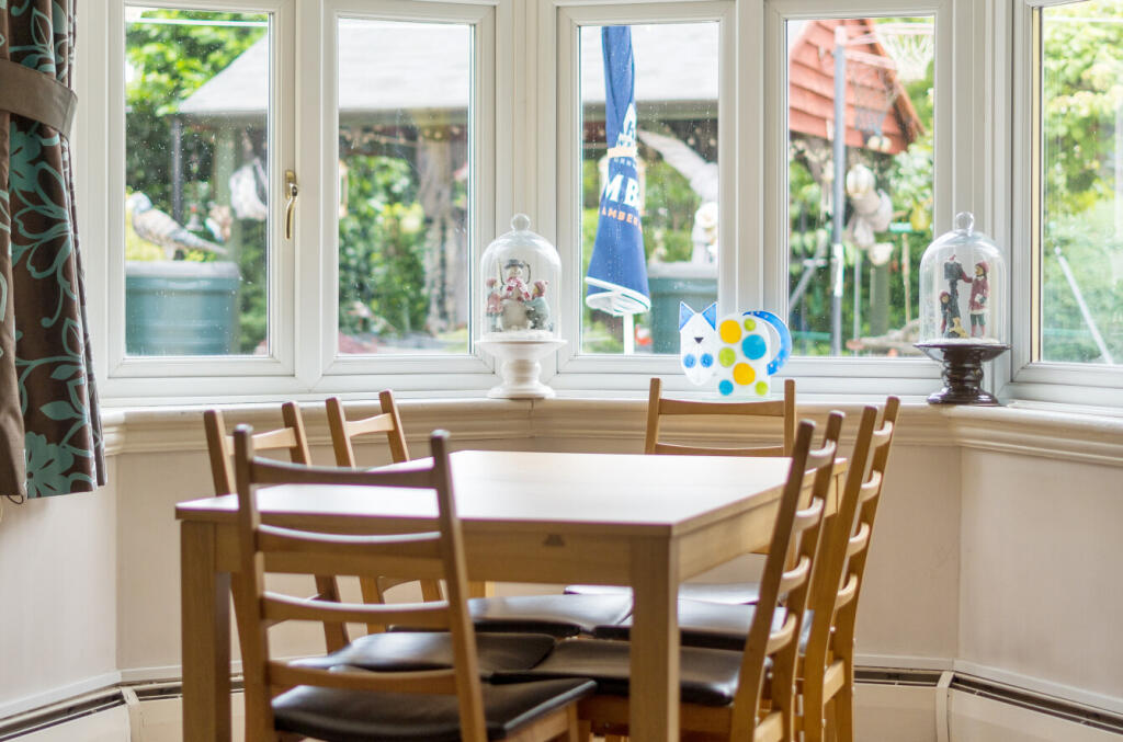 1305889-28-68489c...