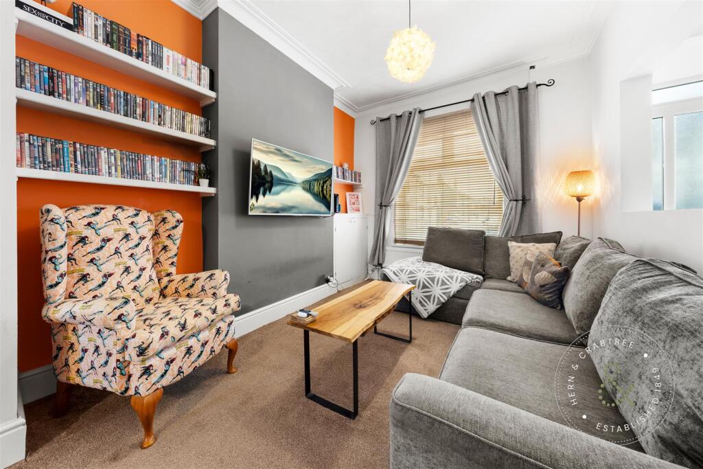 Treharris Street (2).jpg