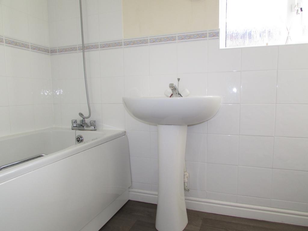 Side bathroom
