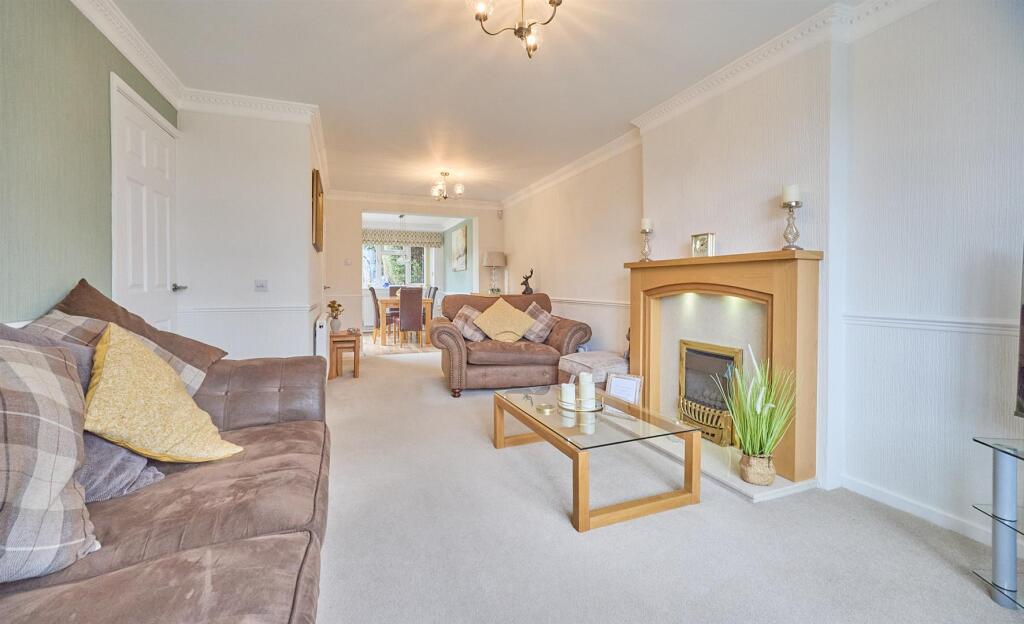 Front Lounge