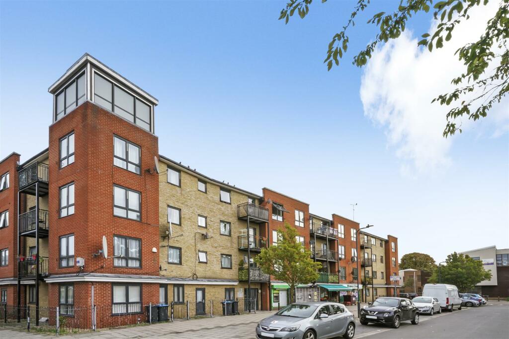 Flat 17, Bell House - VzFpryUy7plXSHu0v91r.jpg