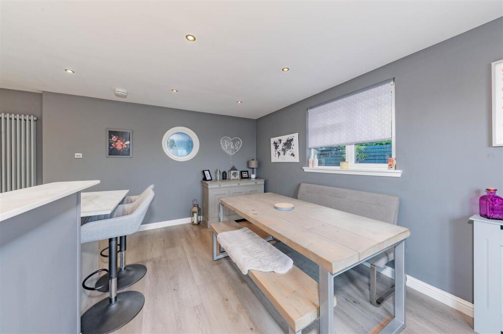 14 Hill Crescent Wormit (14).JPG