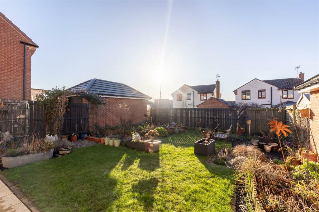 Derwent Road 85 External-3.jpg