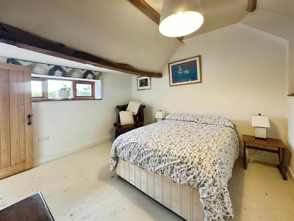 5261058e--4FCE-B18F-1213FD34B55F-26888-000007B2984