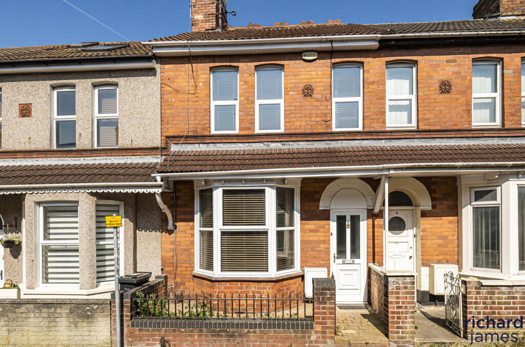 6f045fb9-f438-449...