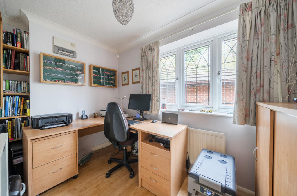 1381186-16-69149f...