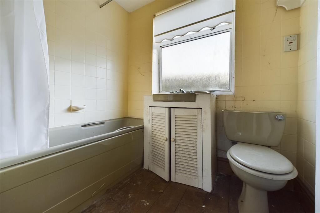 15 Ravenhill Avenue, Knowle, Bristol BS3 5DU | Fre