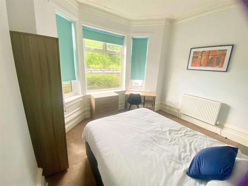 Bedroom 1.jpeg