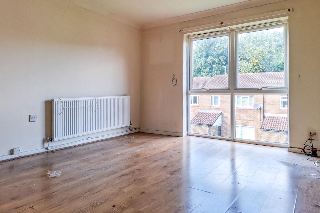 4 Miniott Walk, Hemlington, Middlesbrough, Cleveland, TS8 9NA