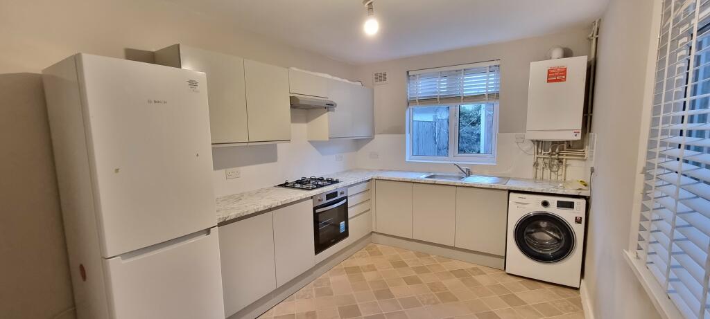 Kitchen (1)