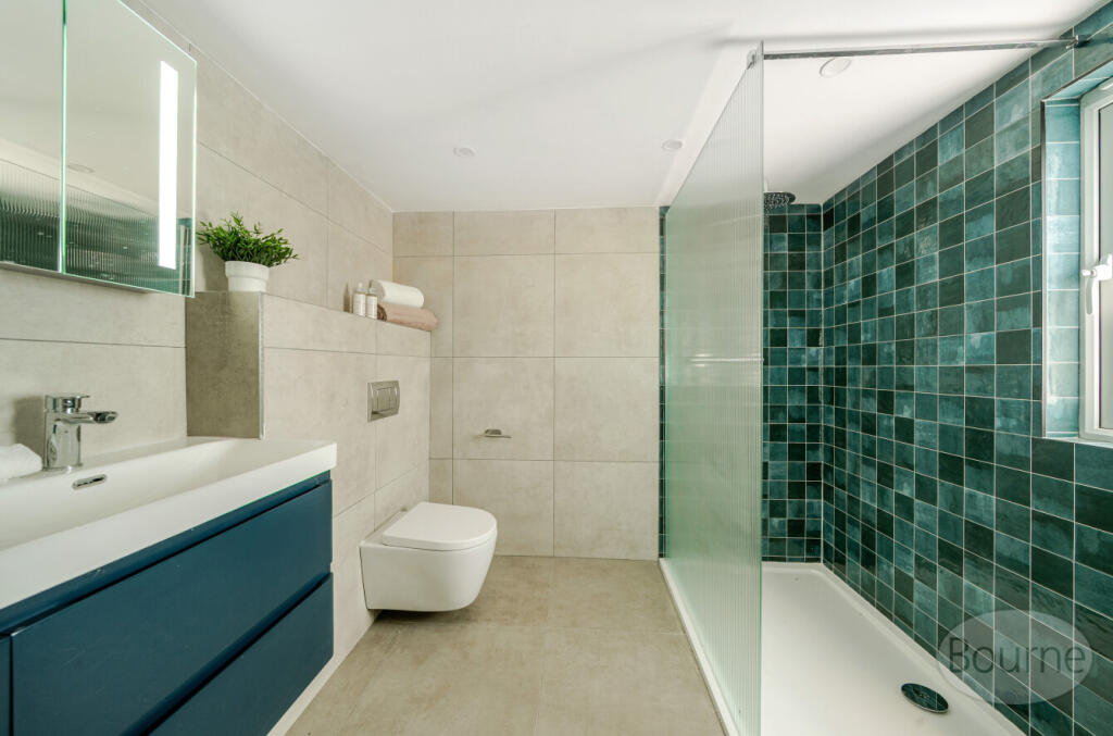 c0ebccab-c7c3-48e...