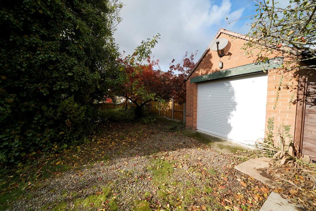 Garage and Side G...