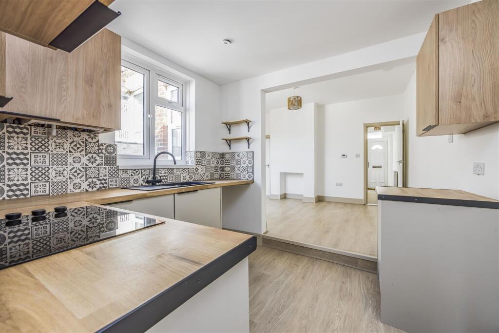 57 Landguard Road, Southsea-PorticoMarketing-SoldB