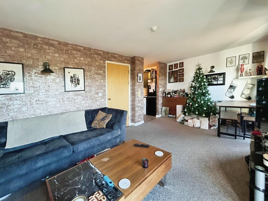 bc9cef7a-WhatsApp...